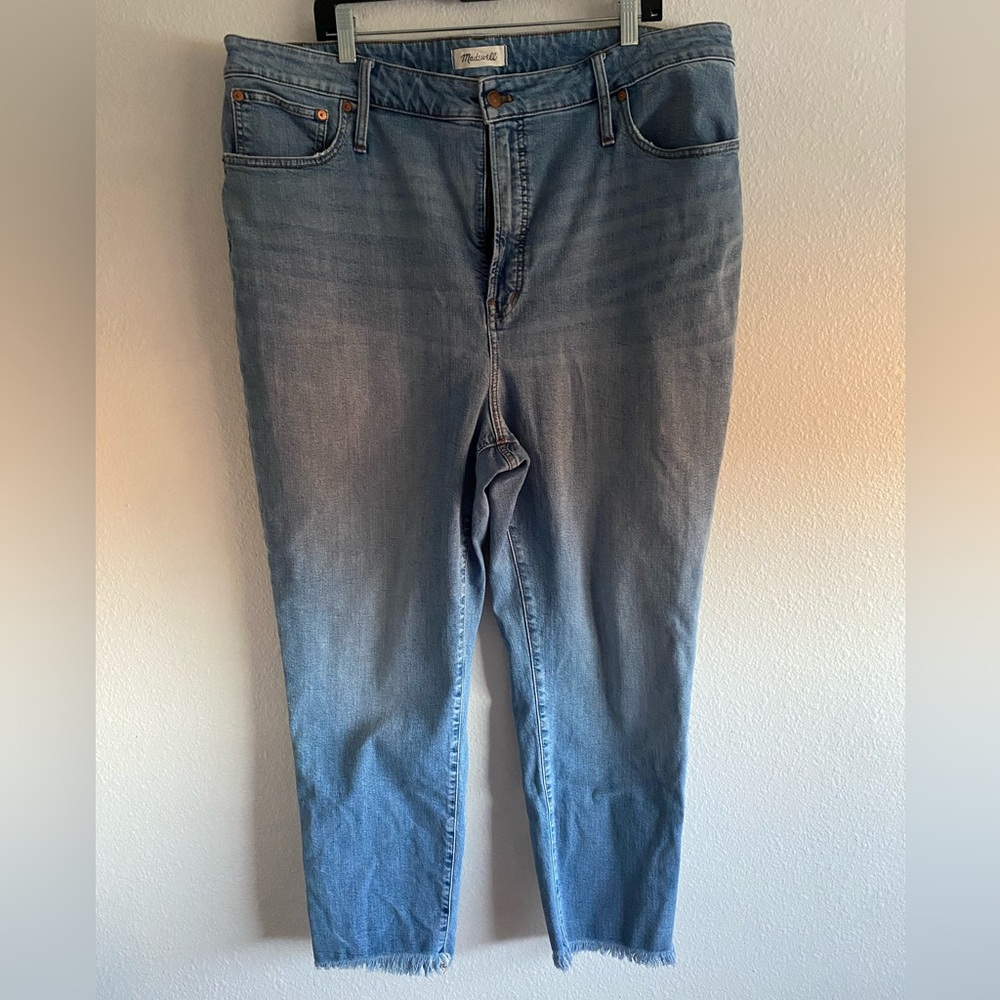 Madewell The Perfect Vintage Straight Jean In Banner Wash NA917 Size 36 Mom Jean